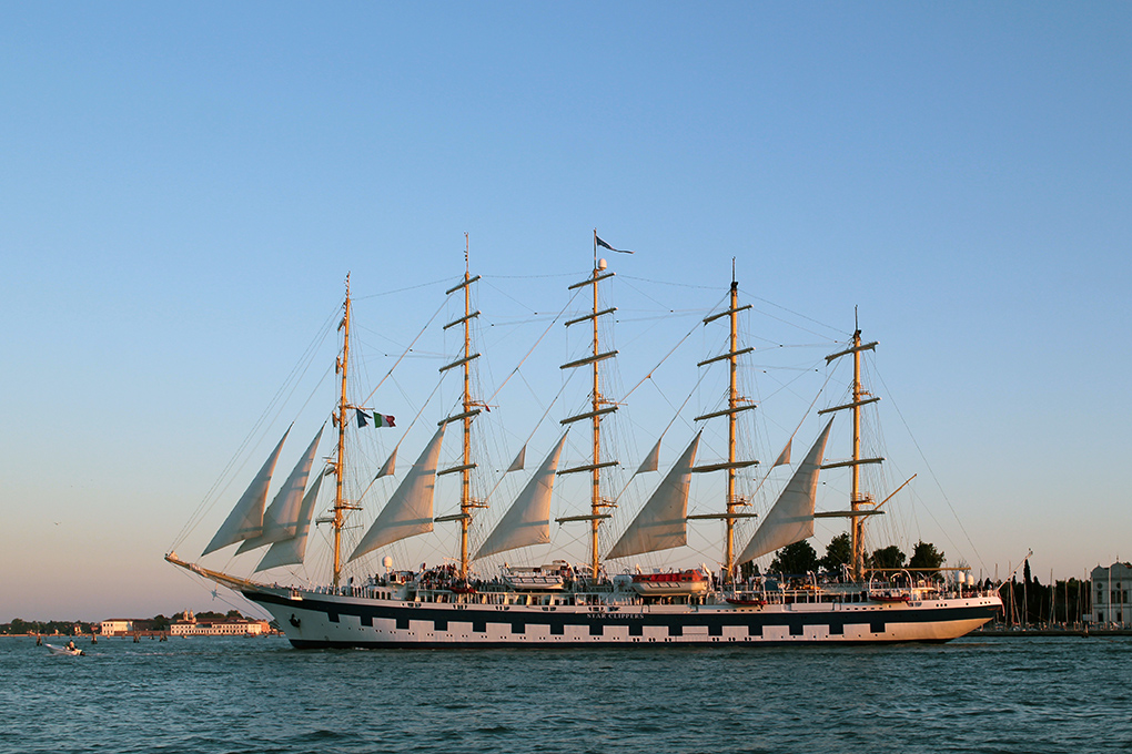 La partenza del Royal Clipper (17).jpg